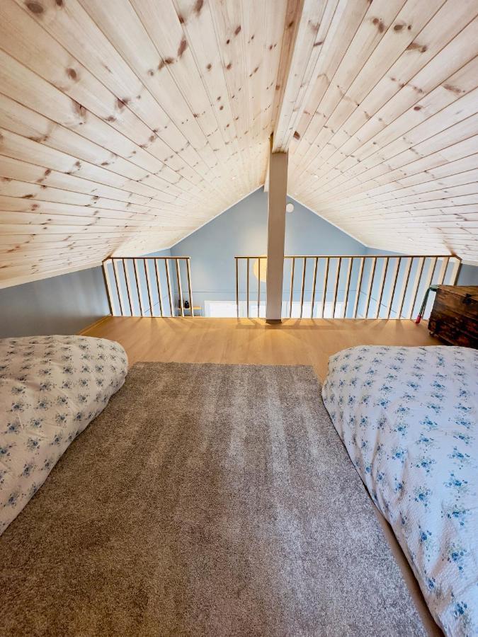 Cozy Cottage Close To Idyllic Archipelago With Additional Building If Booked For More Than 2 People Eydehavn ภายนอก รูปภาพ