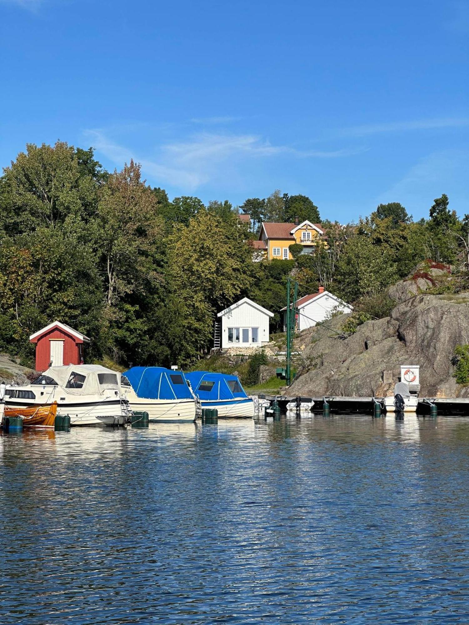 Cozy Cottage Close To Idyllic Archipelago With Additional Building If Booked For More Than 2 People Eydehavn ภายนอก รูปภาพ